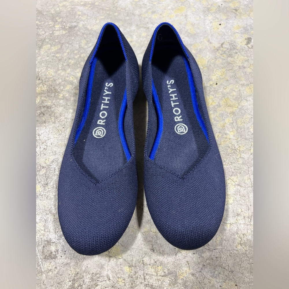 Women’s Rothy’s Size 9 Rounded Toe Flats